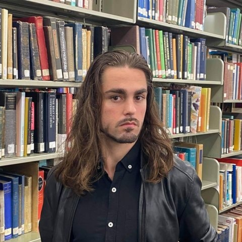 Meet your Posher, Harrison